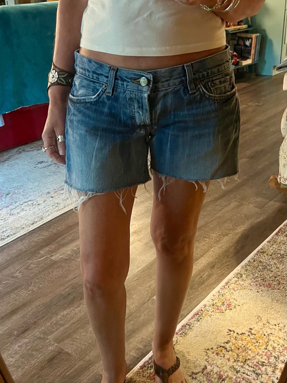 ☘️☘️Lucky Brand Distressed Blue Denim Cutoff Shorts🍀🍀